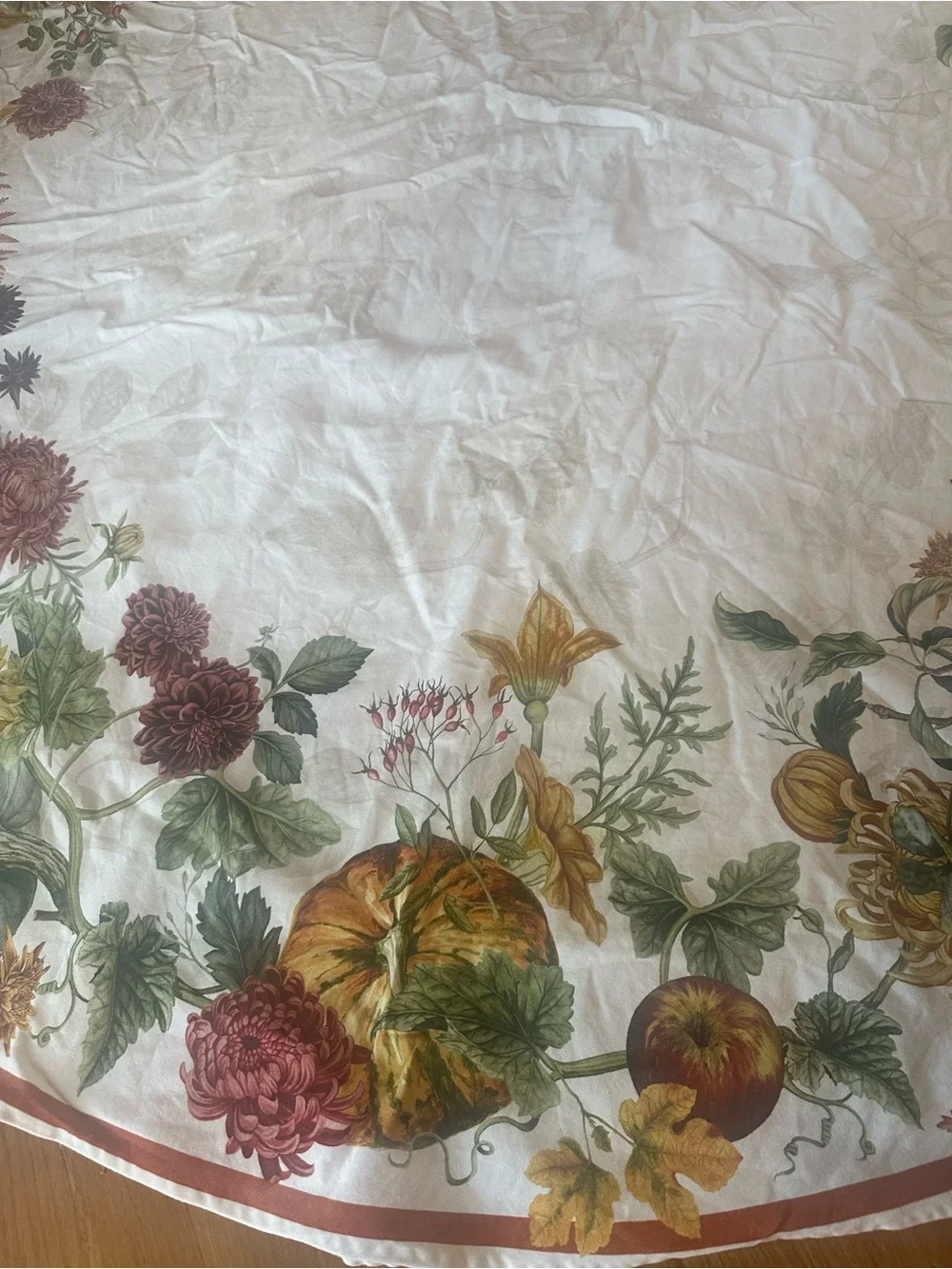Williams Sonoma round tablecloth
